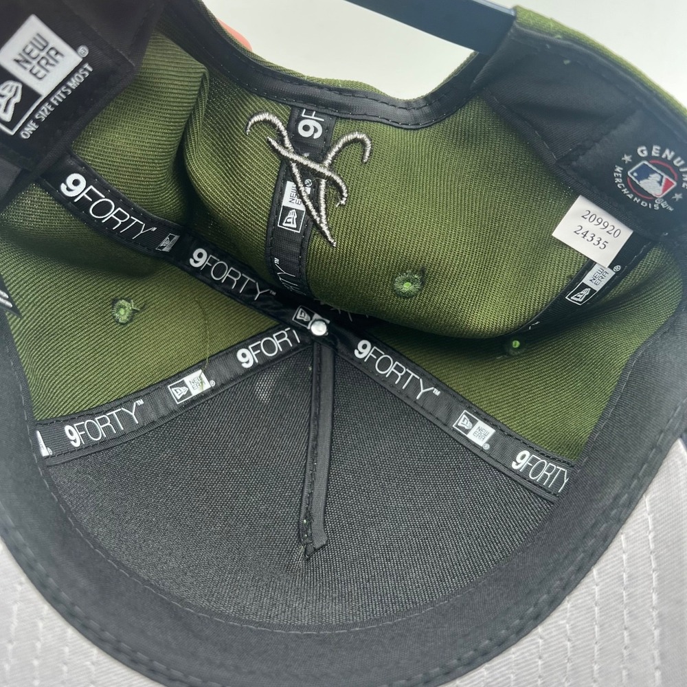 New Era Atlanta Braves MLB Green Black City Connect 9Forty A Frame Snapback Hat - Picture 7 of 8